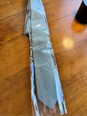 The Tie Bar Light Blue Textured Men's Tie